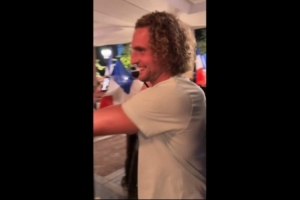 三七互娱vs极速超鹰广州FC_三七互娱vs极速超鹰广州FC在线观看_三七互娱vs极速超鹰广州FC免费高清直播